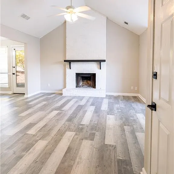 1195 Minhinette Dr #G — Photo 1