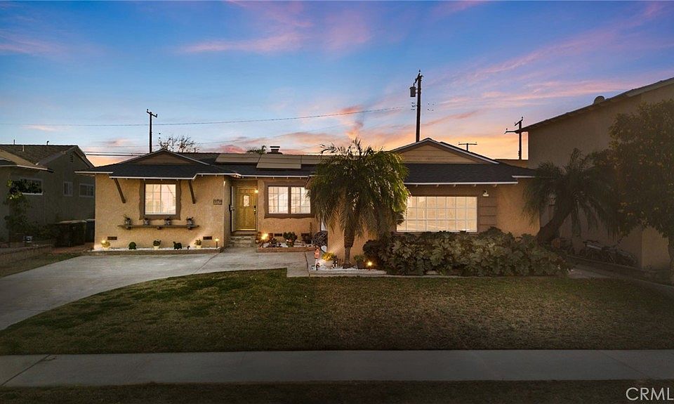 1st image of 1136 W Edna Pl