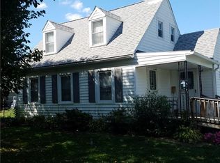 1186 W Laurel Cir, Norvelt, PA 15666