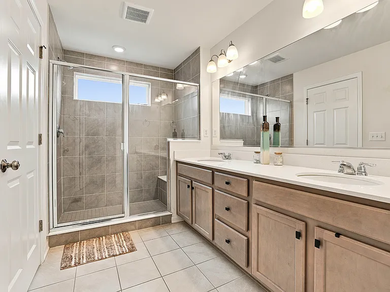 3303 Trillium Cir — Photo 16