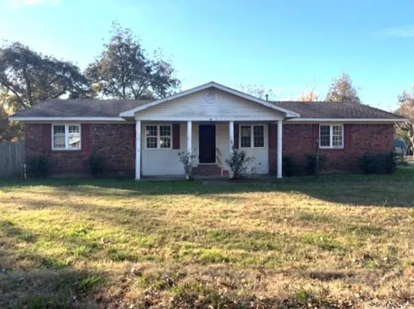 203 E Plum St, Hayti, MO 63851