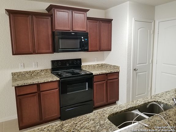 5th image of 6635 Luckey Sq