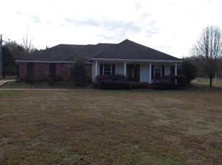 372 Burnt House Rd, Vicksburg, MS 39180