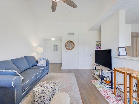 4th image of 254 Village Boulevard #4304