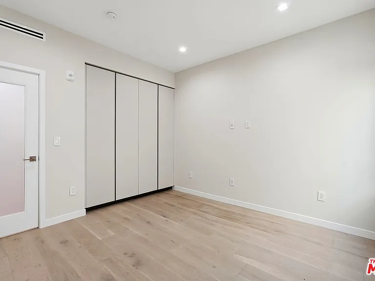 1006 Hancock Ave #C — Photo 12