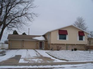 412 Smith Dr, Colby, KS 67701
