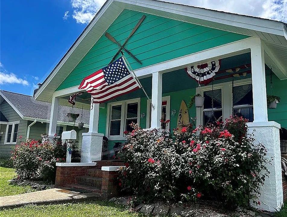 1st image of 405 Buckroe Ave