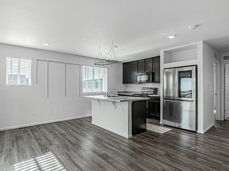5377 N Andes St #1 — Photo 8