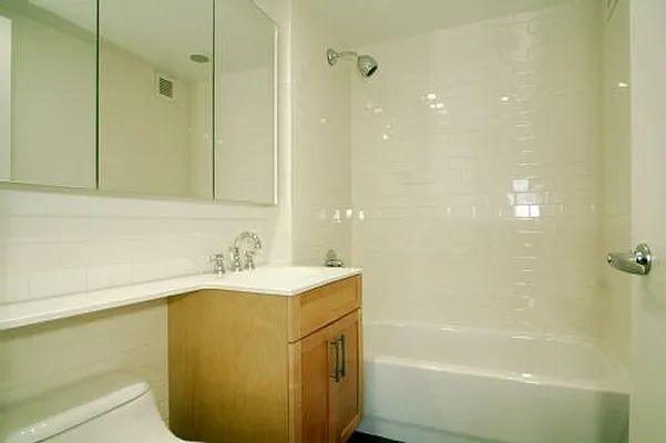Rented by Bid on the City | media 8