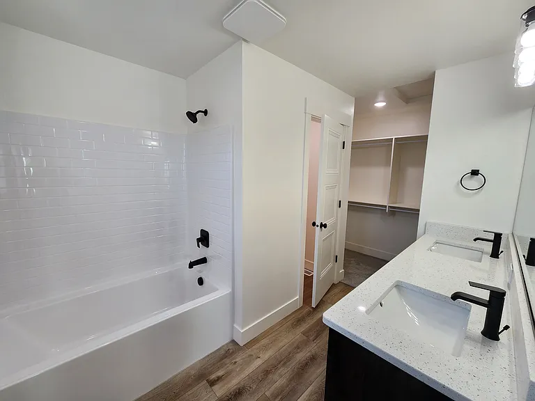 3028 Malakai Ct — Photo 11