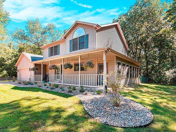 2nd image of 33528 Bears Walk Ln