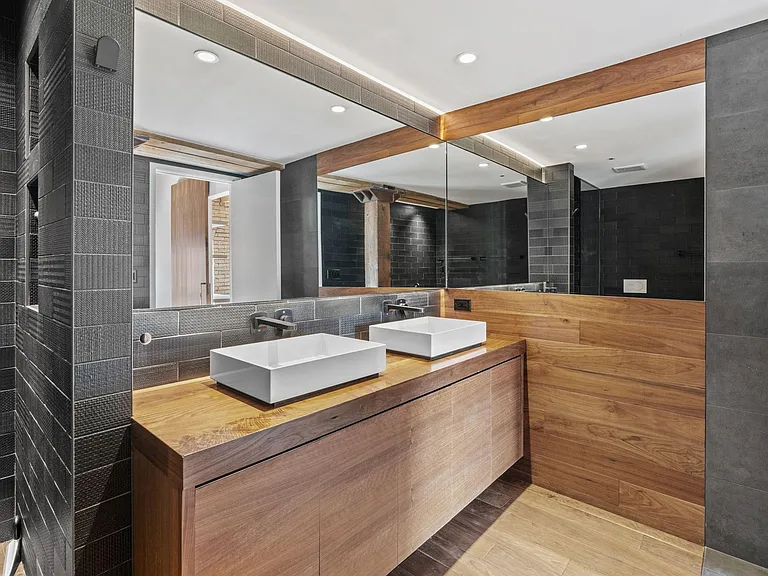 404 Washington Ave N #506 — Photo 47