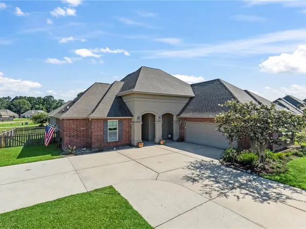 20235 Camden Ln, Hammond, LA 70403
