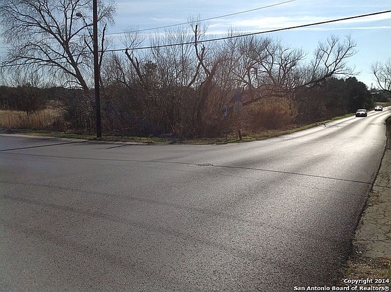 1st image of 14702 Stahl Rd