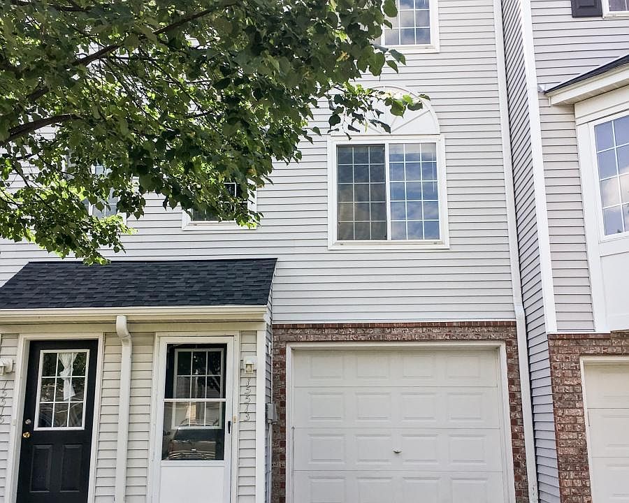 1st image of 15513 Foghorn Ln