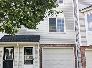 15513 Foghorn Ln, Saint Paul, MN 55124