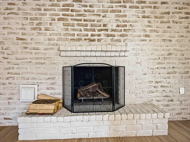 16202 Mill Point Dr — Photo 10
