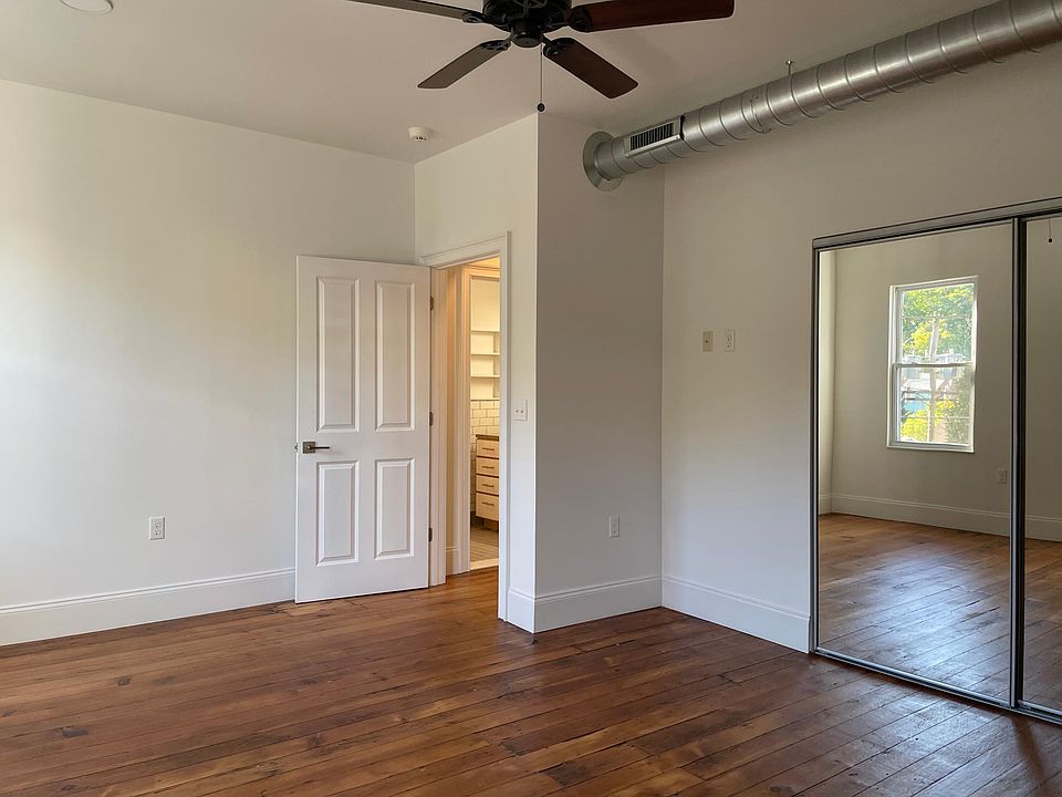 Master Bedroom and Bathroom in hall.