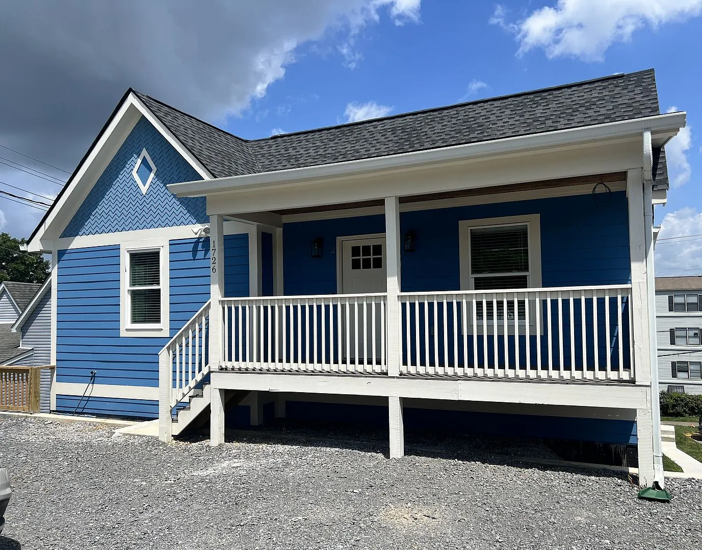 Waitlist for Aug2027Jul2028 Now Open! |5BR in Fort Sanders | Private Bathrooms | Walk to UTK — Photo 3