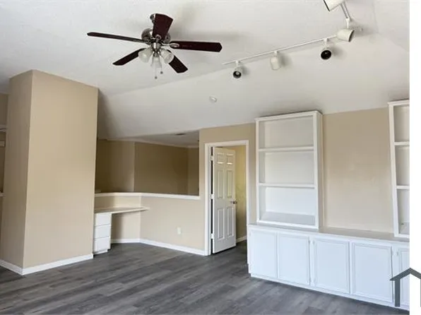 7513 Euclid Dr, Rowlett, TX 75089