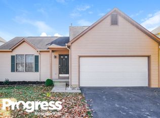 408 Galloway Ridge Dr, Galloway, OH 43119