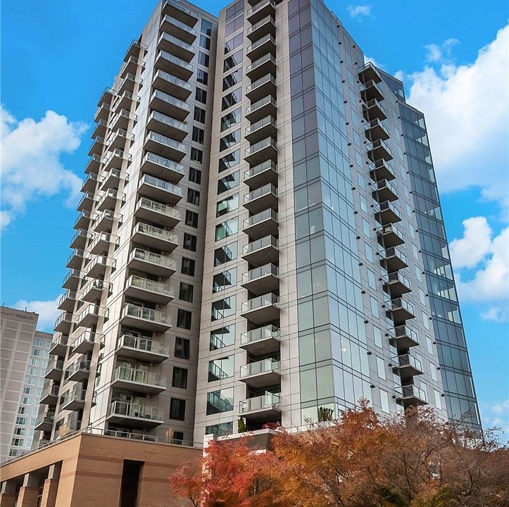 1st image of 10610 NE 9th Pl Unit 2109