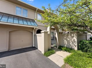 836 Lindy Ln, Bala Cynwyd, PA 19004