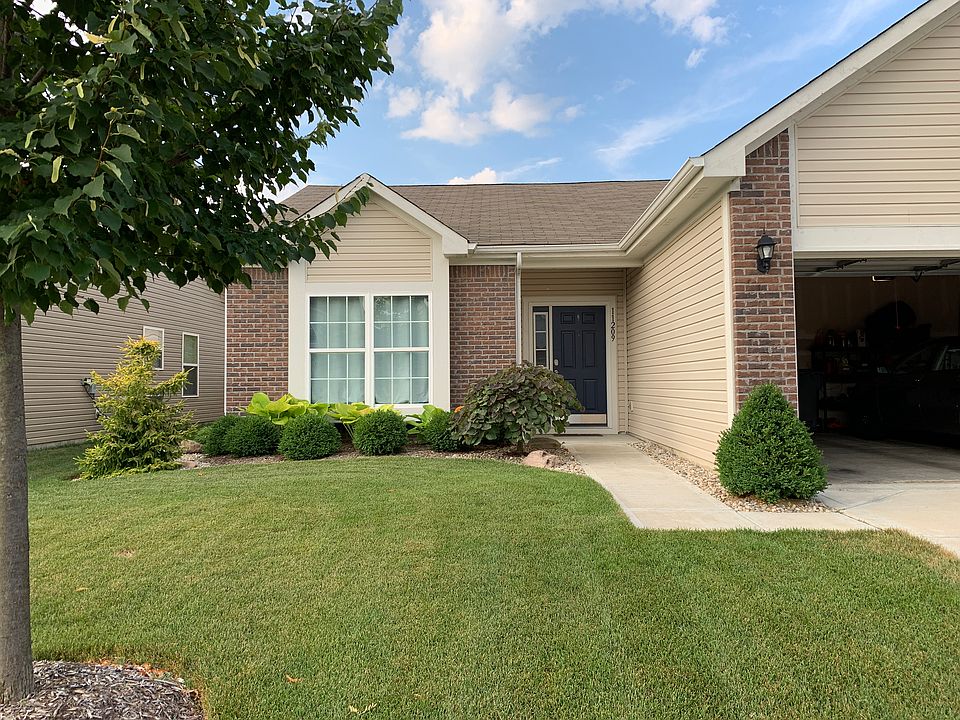 1st image of 11209 Pegasus Dr
