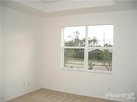 5th image of 775 Pipers Cay Dr