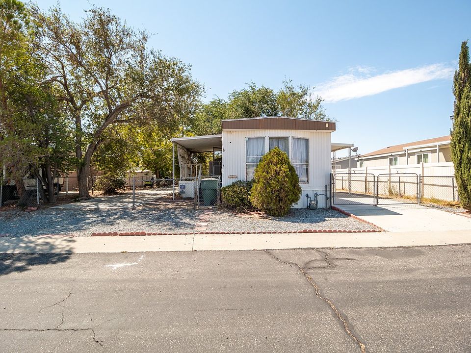 1st image of 2116 Windharp Dr #38