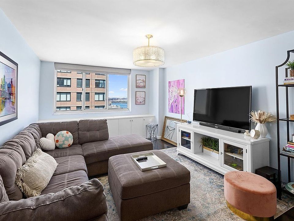 1st image of 345 E 93rd St APT 26A