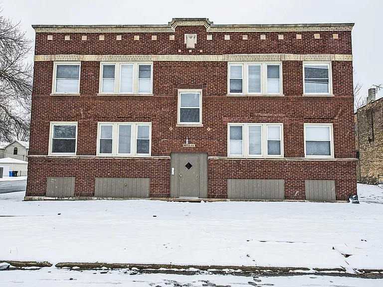 7254 S University — Photo 13