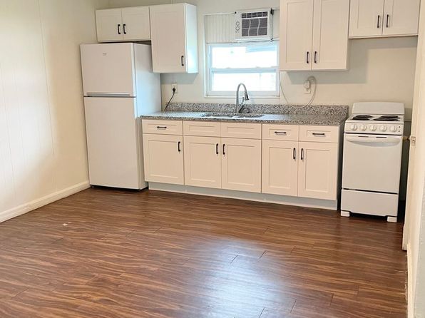 216 Orangeview Ln APT 1