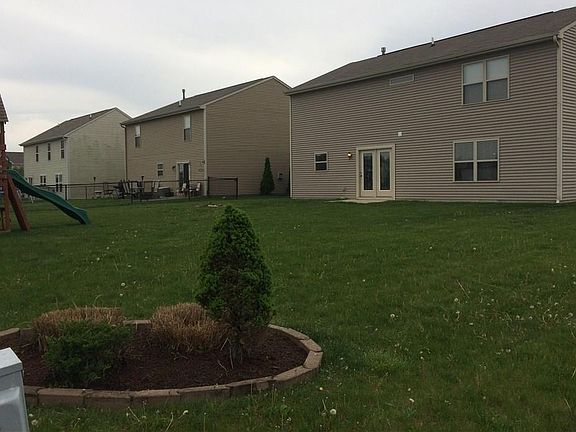4th image of 6949 N Garland Ct