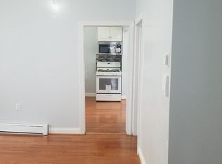 533 Beach 66th St, Far Rockaway, NY 11692