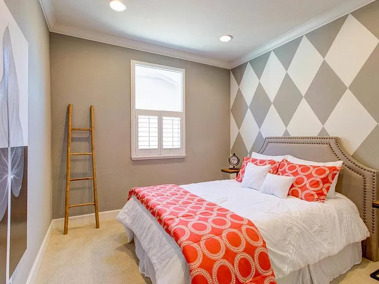 17022 Mimosa Dr — Photo 12