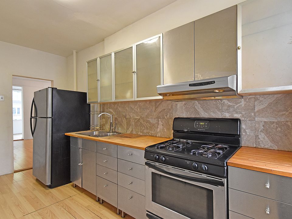 1st image of 22-32 36th St #1A