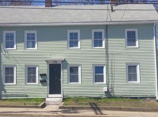 98 Williams St, New London, CT 06320