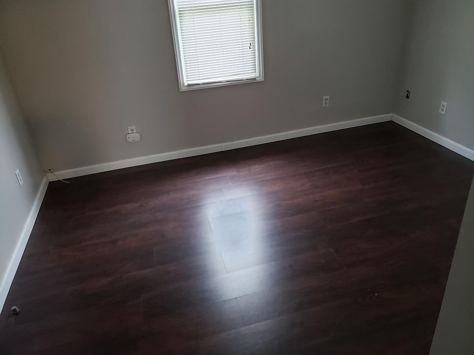 1st image of 611 Virginia Ave