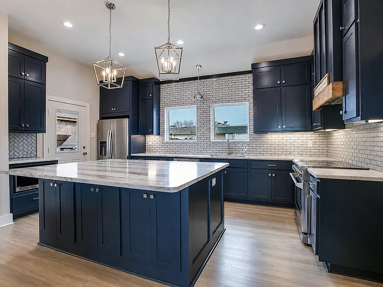 2610 Oak Hills Trl — Photo 10