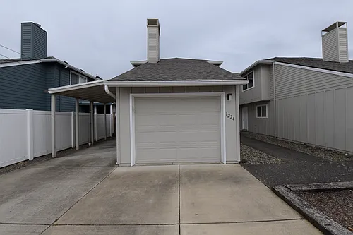 1224 46th Pl SE #1224 Photo 1