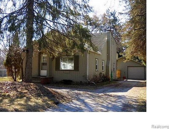 1st image of 23005 Golfview Dr