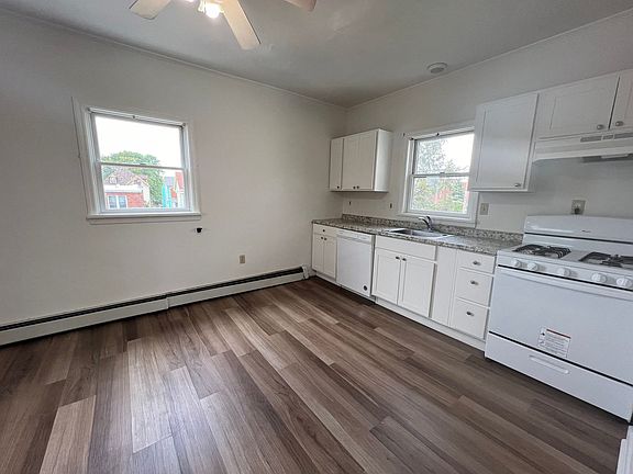 2nd image of 4721 Maripoe St #3