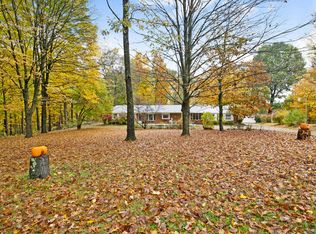 12517 Vincent Rd, Mount Vernon, OH 43050