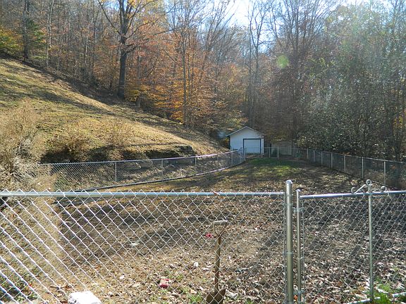 2nd image of 71 Audrey Ln