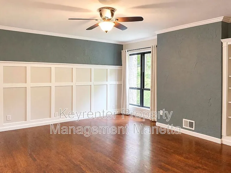510 E Ponce De Leon Ave #N — Photo 29