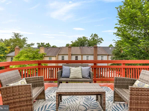 19 Shagbark Ct, Rockville, MD 20852