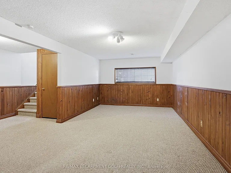 3905 Old Orchard Way — Photo 29
