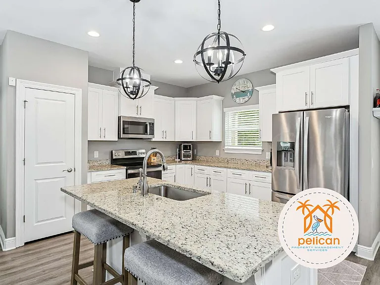 2303 Hadleigh Hills Ct — Photo 12