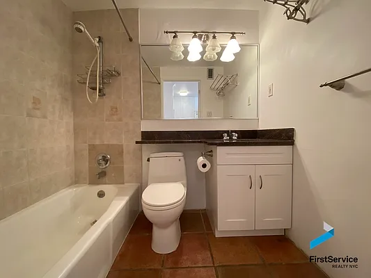 Rented by FirstService Realty (legacy) | media 14